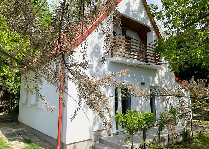 Quiet, Green, Relaxing Place - 2 Bedroom Apartment