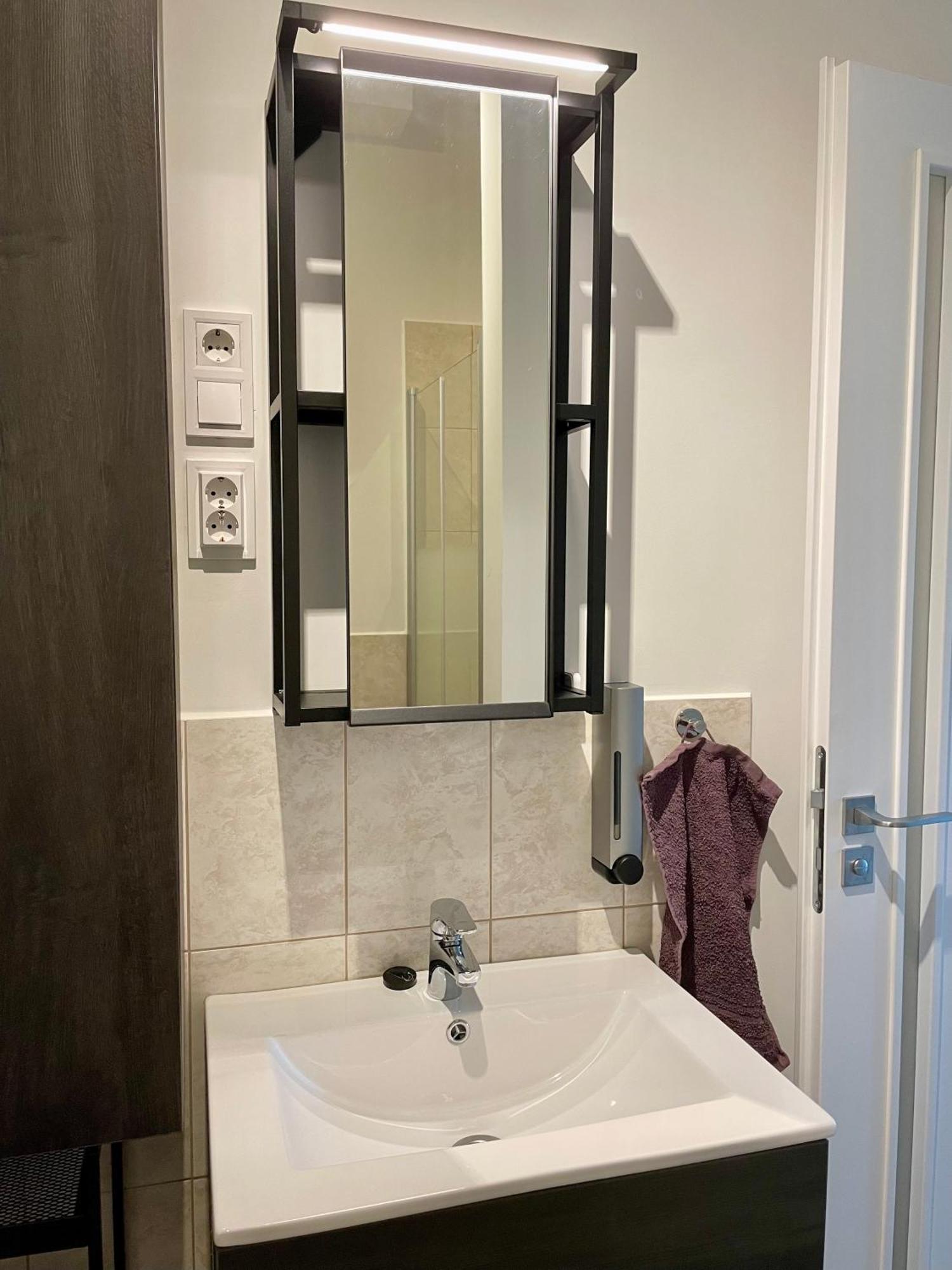 Appartamento Quiet, Green, Relaxing Place - 2 Bedroom *